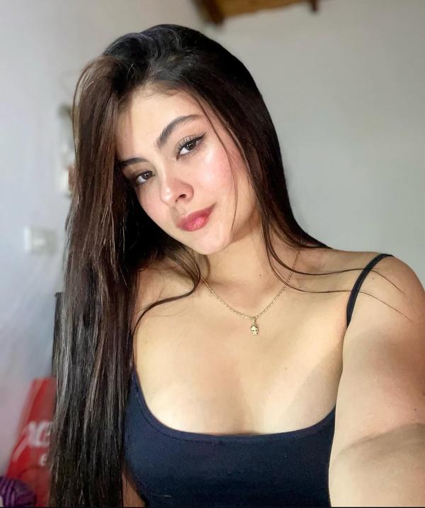 Olivia Mística La Compañera Ideal para Tus Deseos 1 Mis Fotos